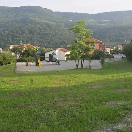 Apartman Snjeska Buzet Exterior photo